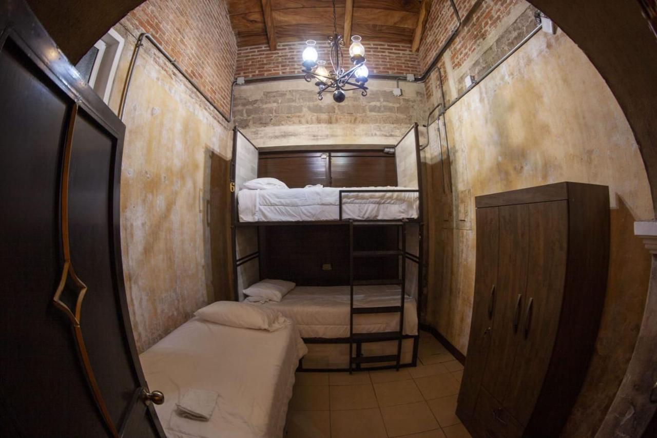 Хостел Hot Chipilin Antigua Екстер'єр фото